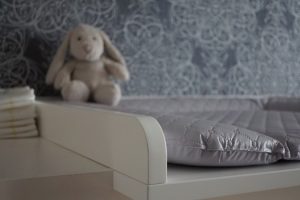 Wickeltisch und Wickelkommode