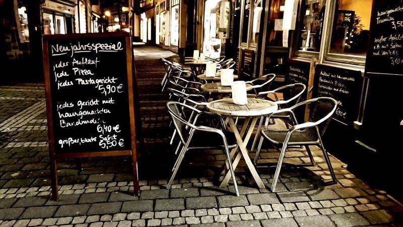 Abnehmen im Restaurant und beim Essengehen