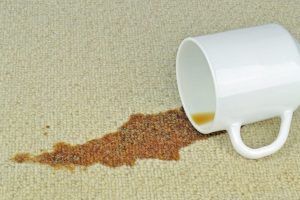 Kaffeeflecken entfernen